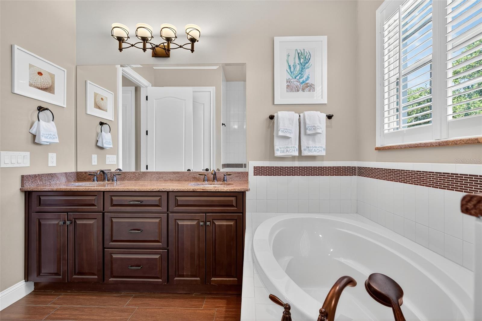 16 MONTILLA PL