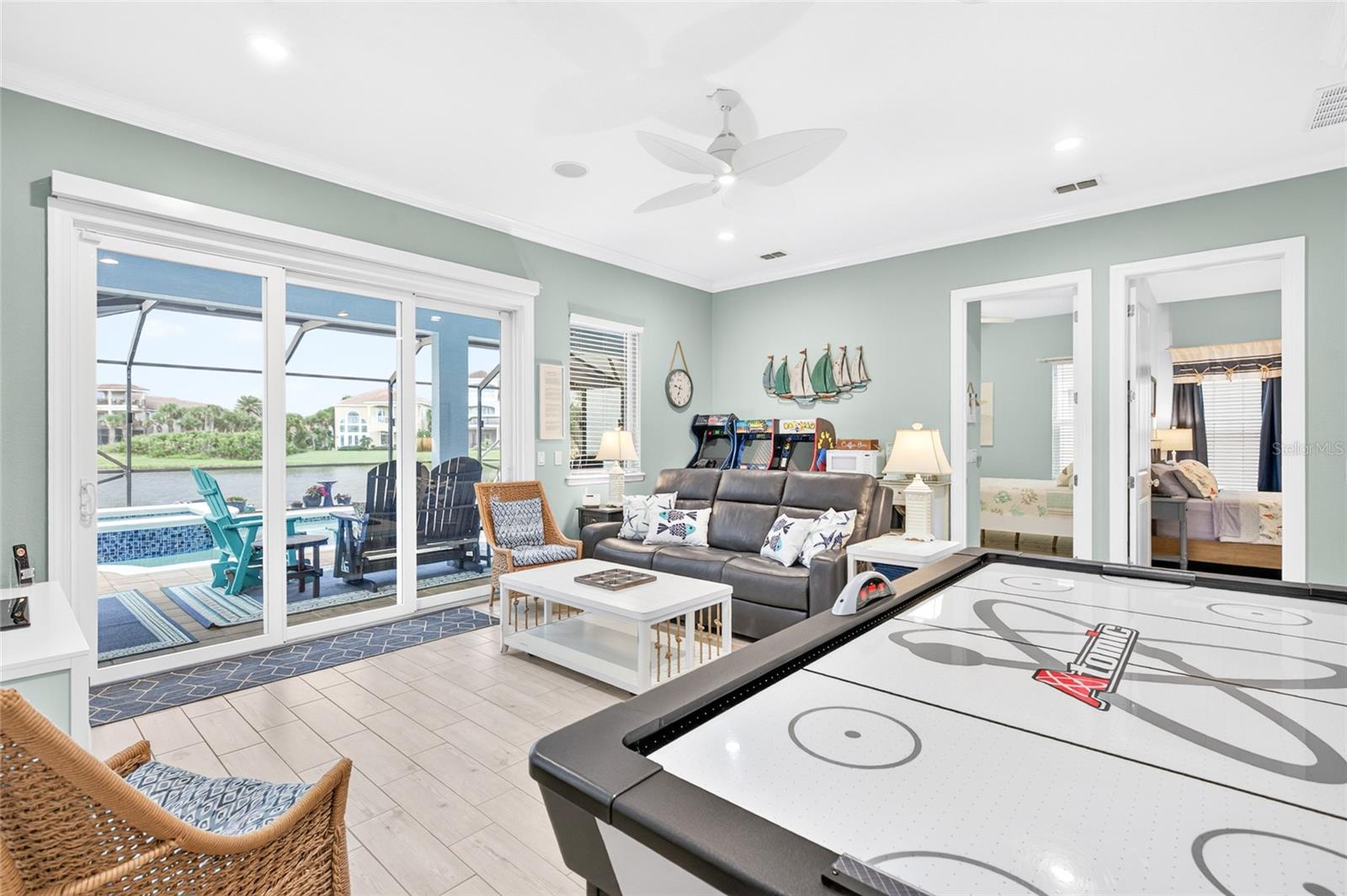 550 CINNAMON BEACH LN