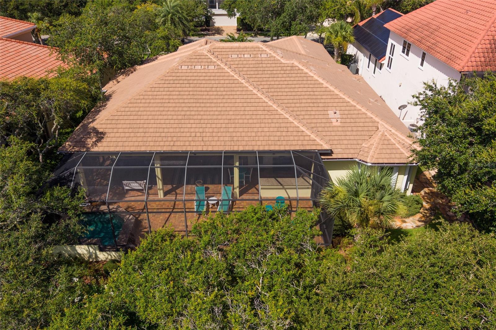 28 N WATERVIEW DR