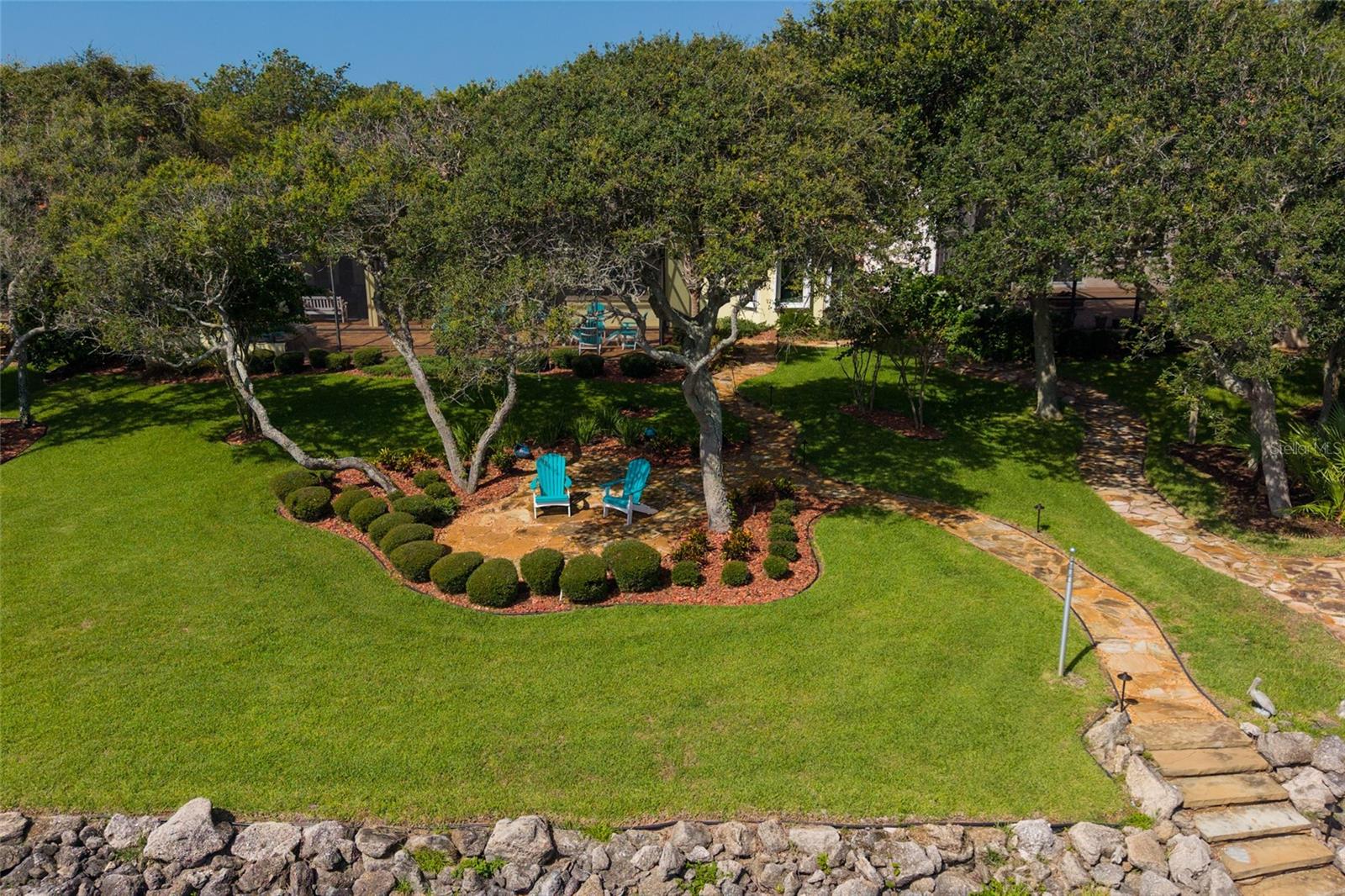 28 N WATERVIEW DR