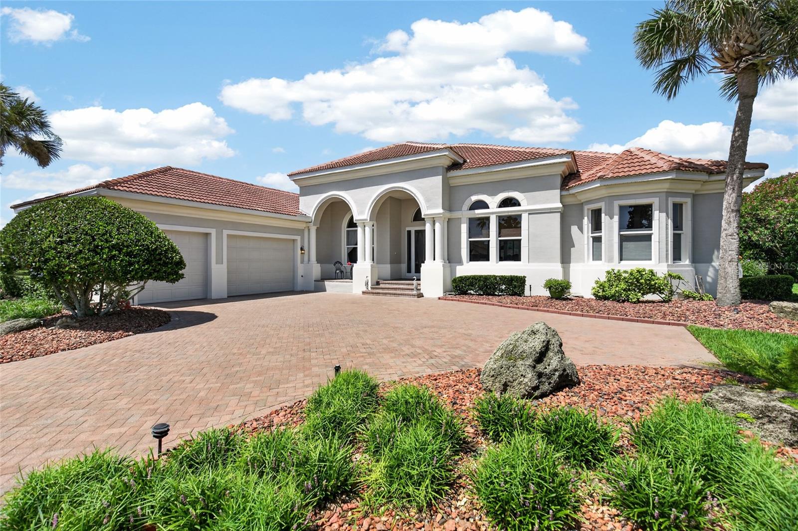 32 SAN GABRIEL LN