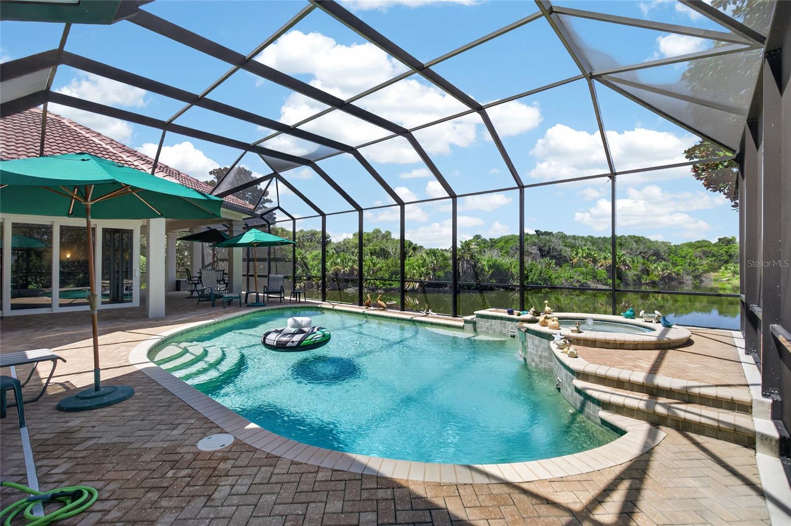 32 SAN GABRIEL LN