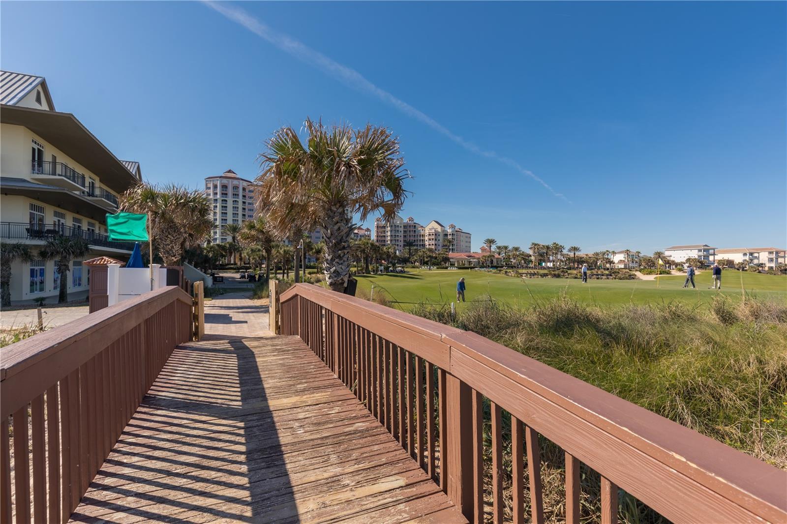 54 HAMMOCK BEACH CIR S