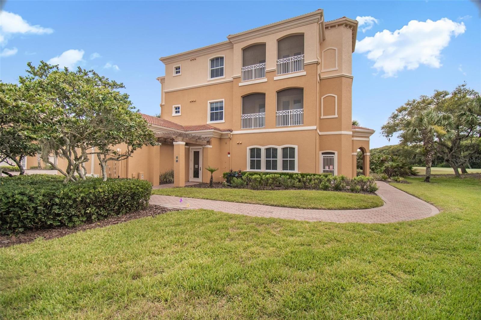 140 AVENUE DE LA MER #1703