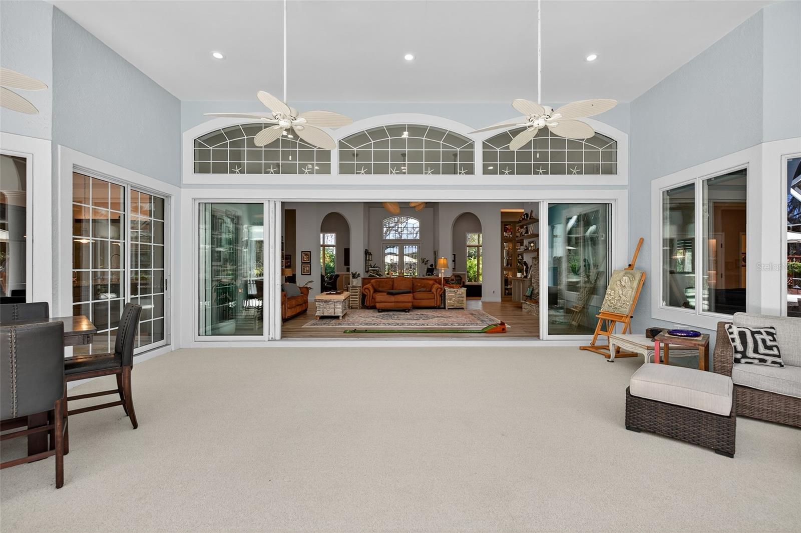 13 ANASTASIA CT