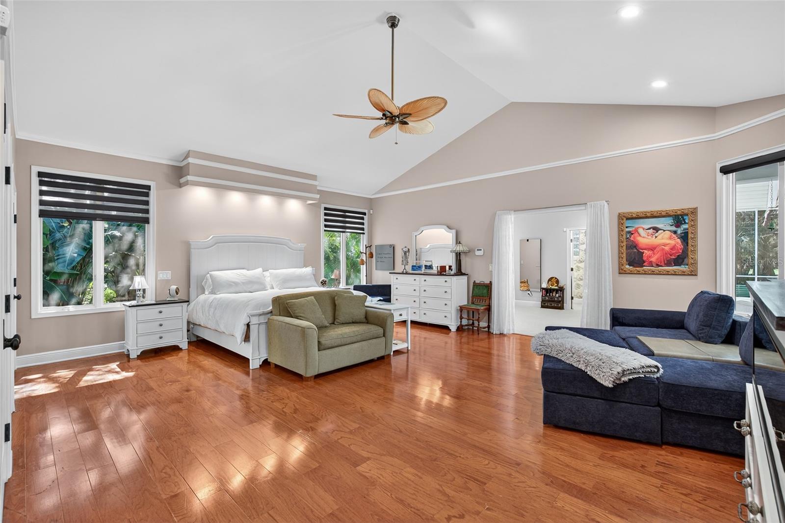 13 ANASTASIA CT