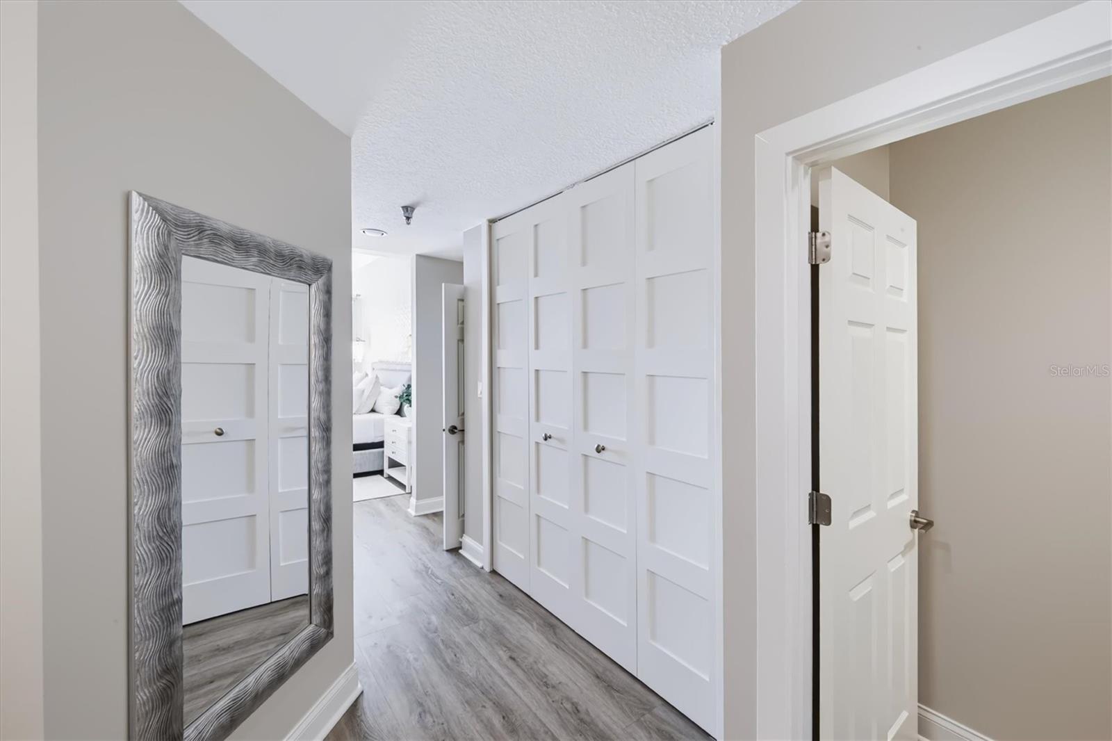 11 AVENUE DE LA MER #1207