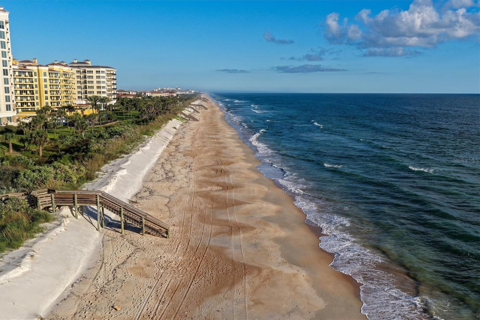 11 AVENUE DE LA MER #1207