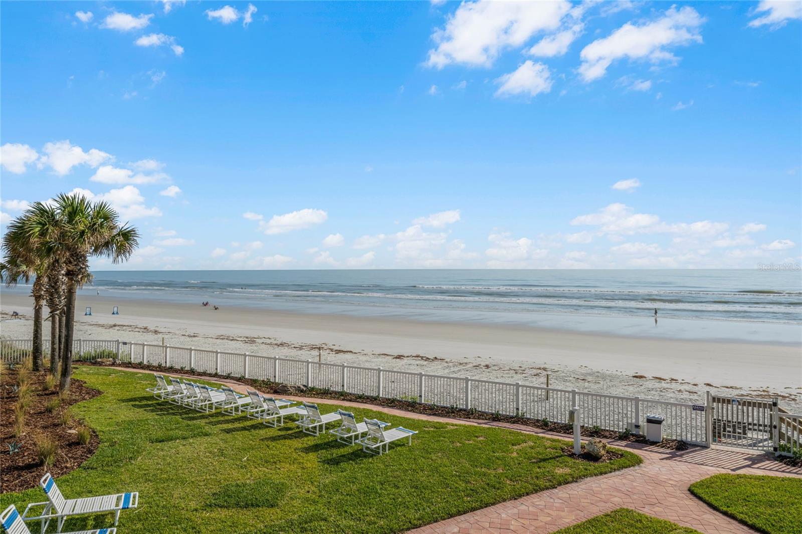 111 N ATLANTIC AVE #C207