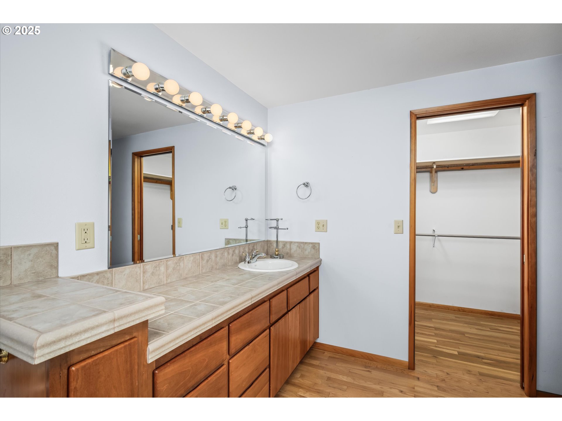 35012 MCKENZIE VIEW DR