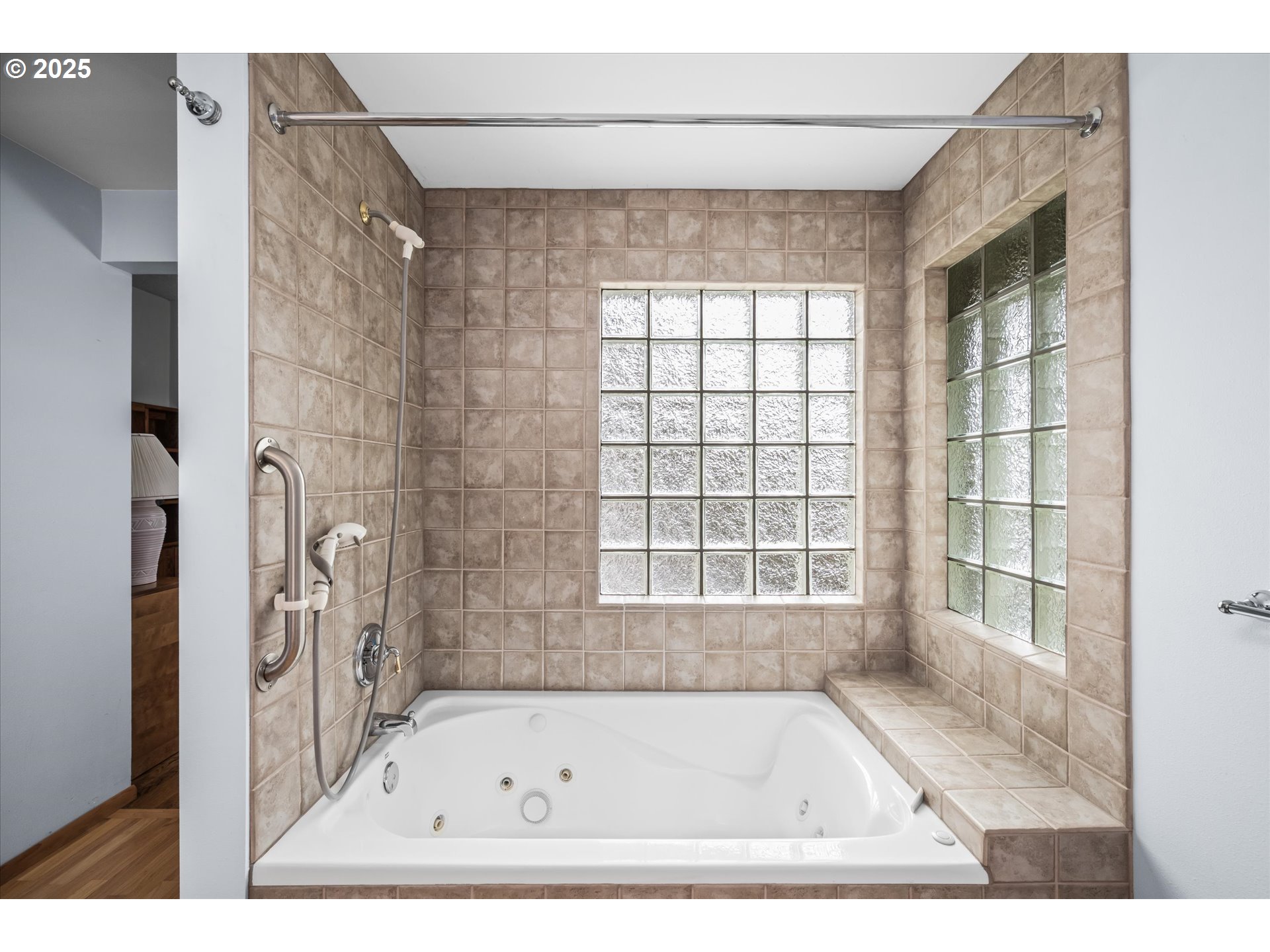 35012 MCKENZIE VIEW DR