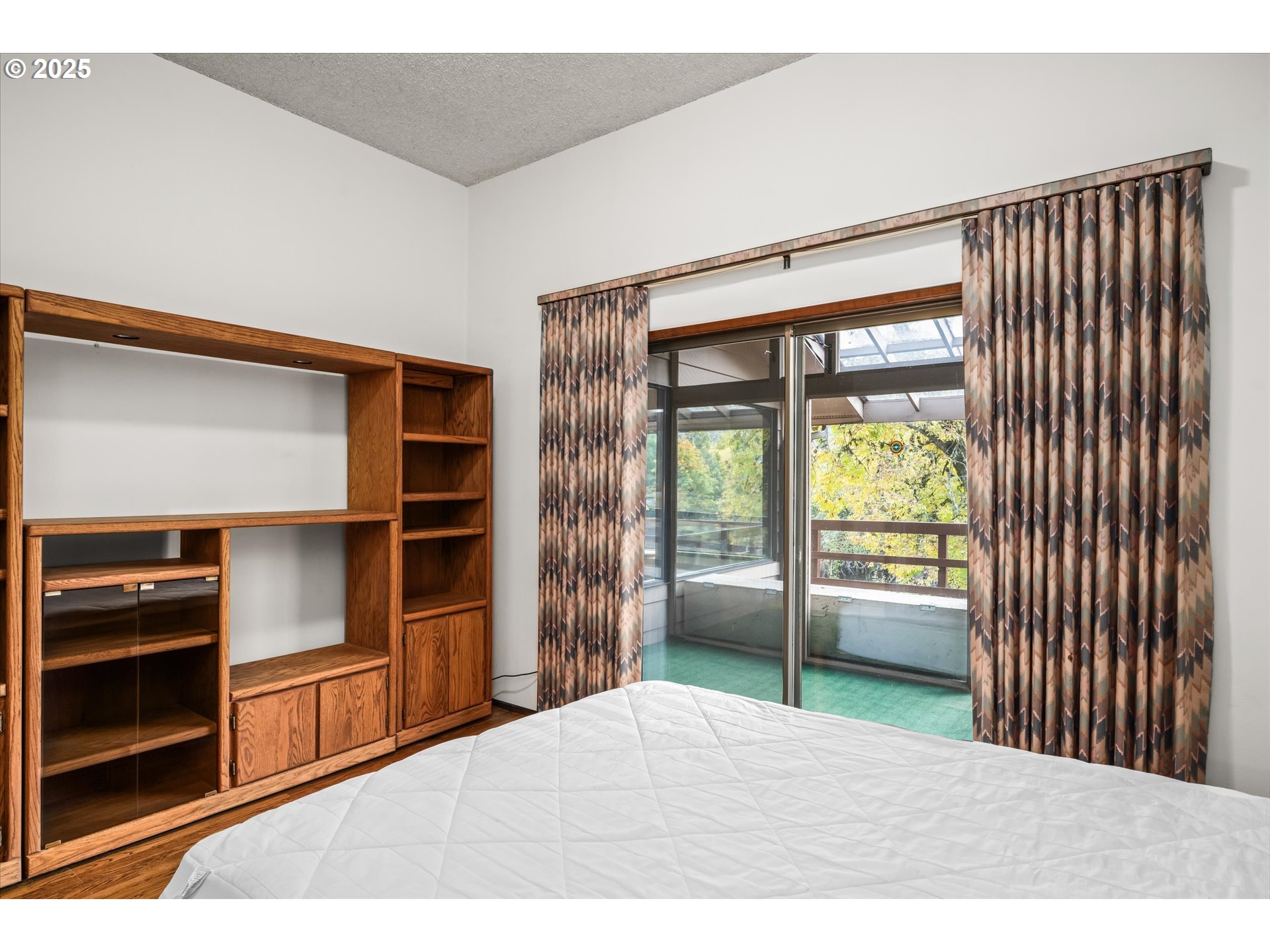 35012 MCKENZIE VIEW DR