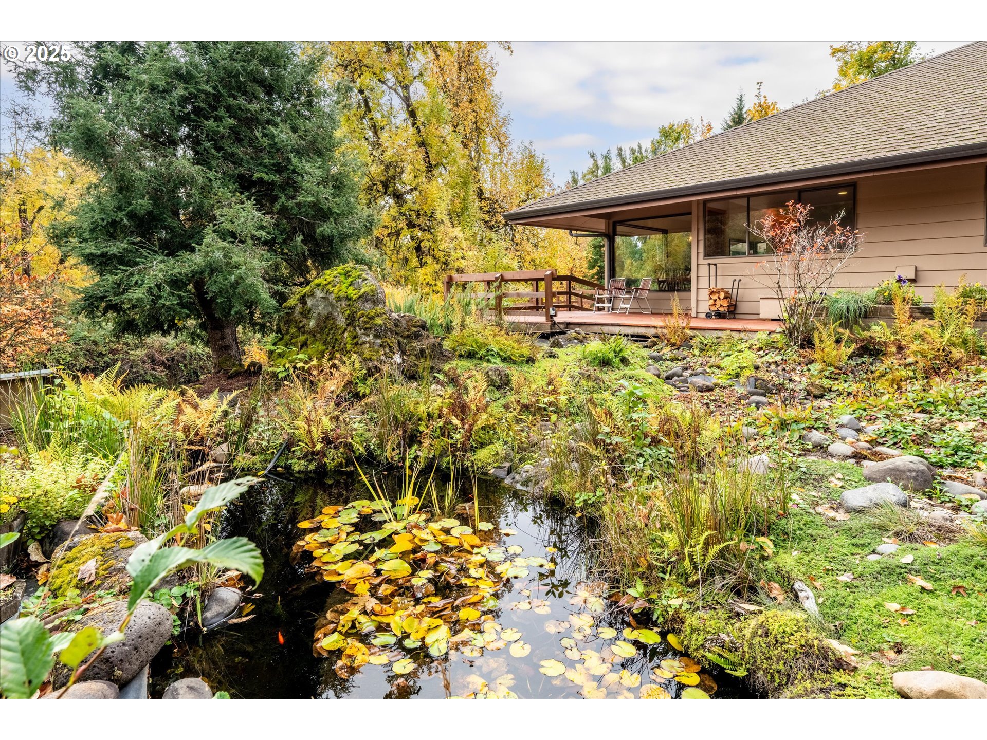 35012 MCKENZIE VIEW DR