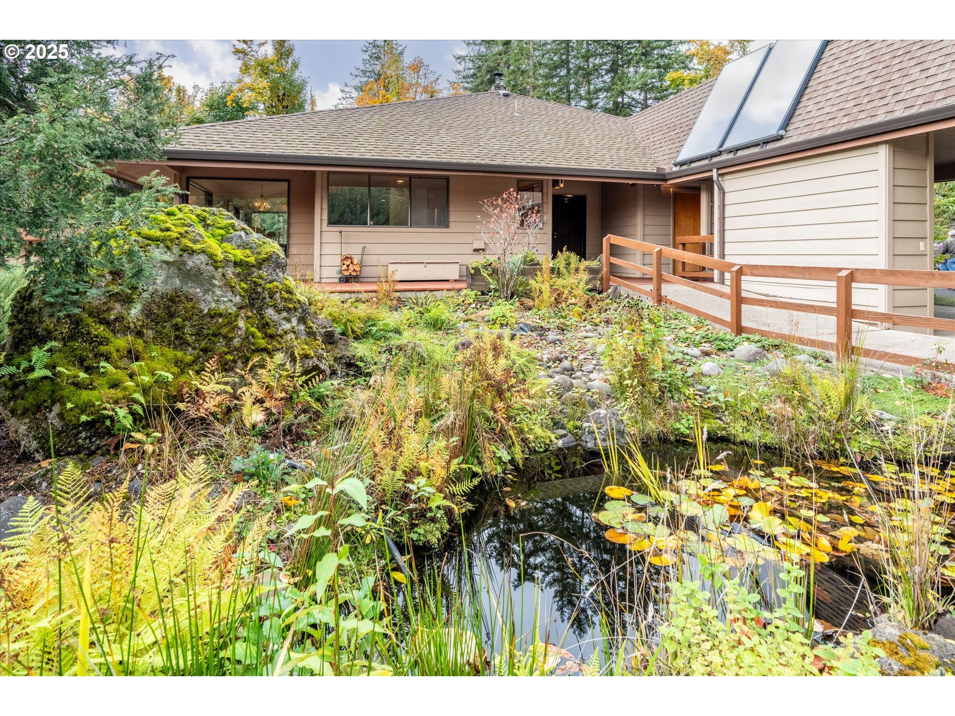 35012 MCKENZIE VIEW DR