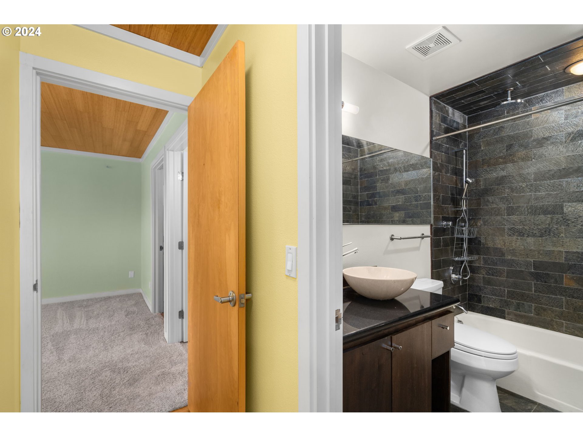 5715 NE SACRAMENTO ST 8