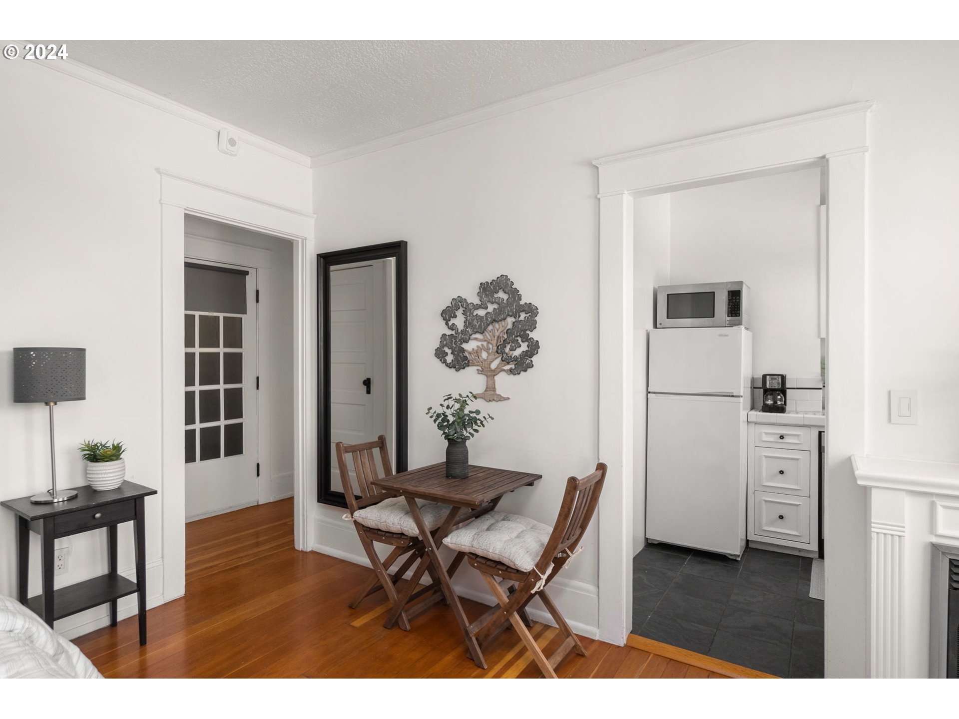 1631 NW EVERETT ST 301