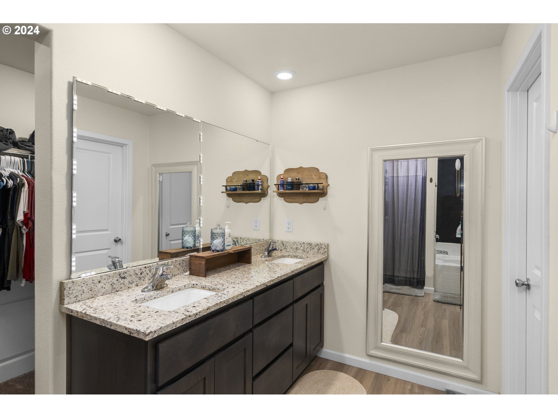 2343 NW YOHN RANCH DR, McMinnville