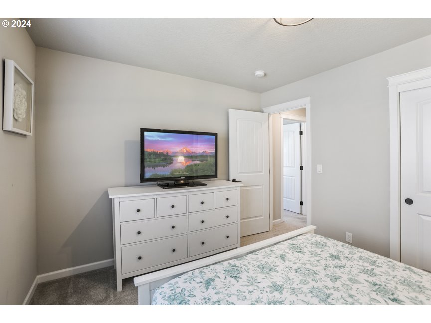 59551 EMERALD LOOP, St. Helens