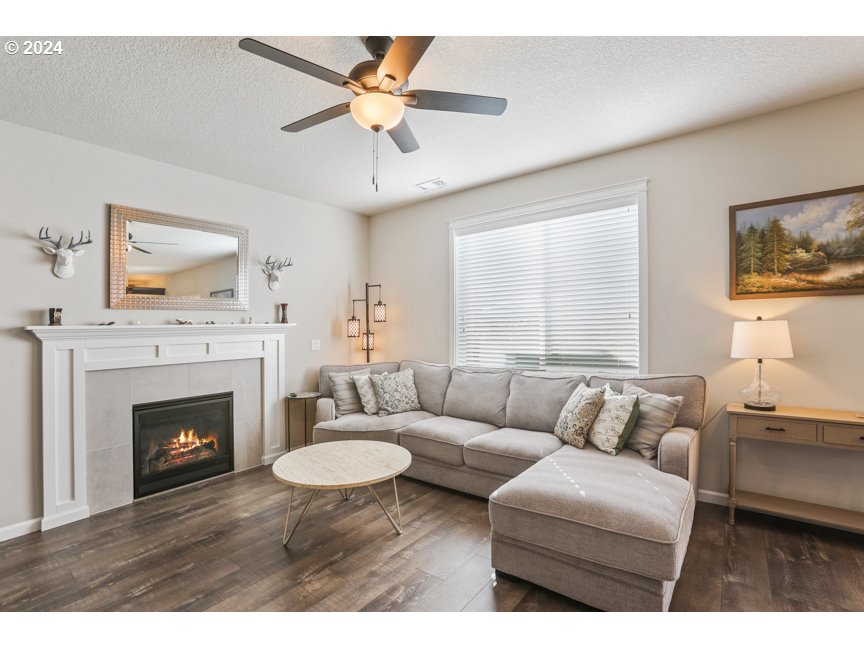 59551 EMERALD LOOP, St. Helens