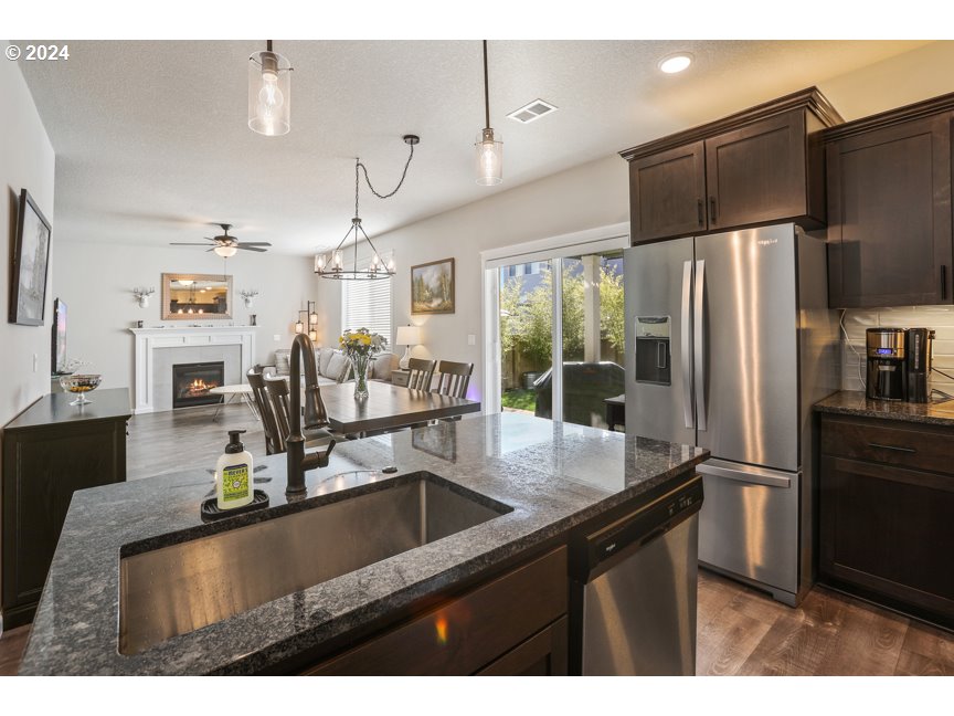 59551 EMERALD LOOP, St. Helens