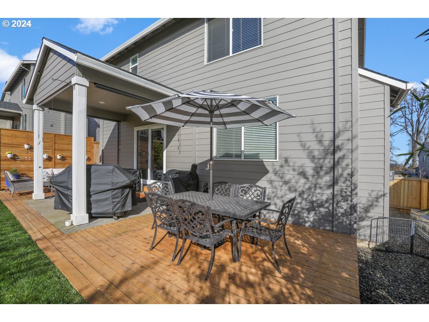 59551 EMERALD LOOP, St. Helens