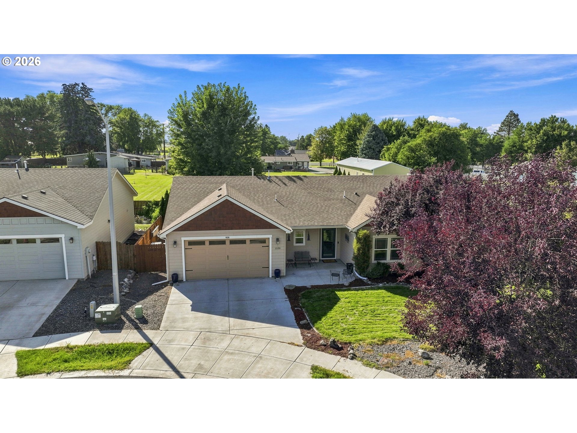 1036 SW OLIVE CT