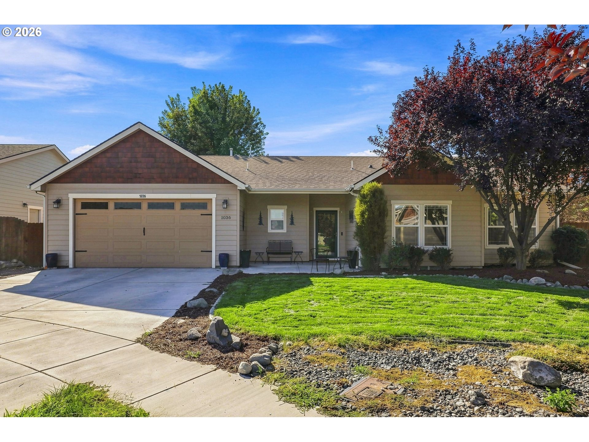 1036 SW OLIVE CT