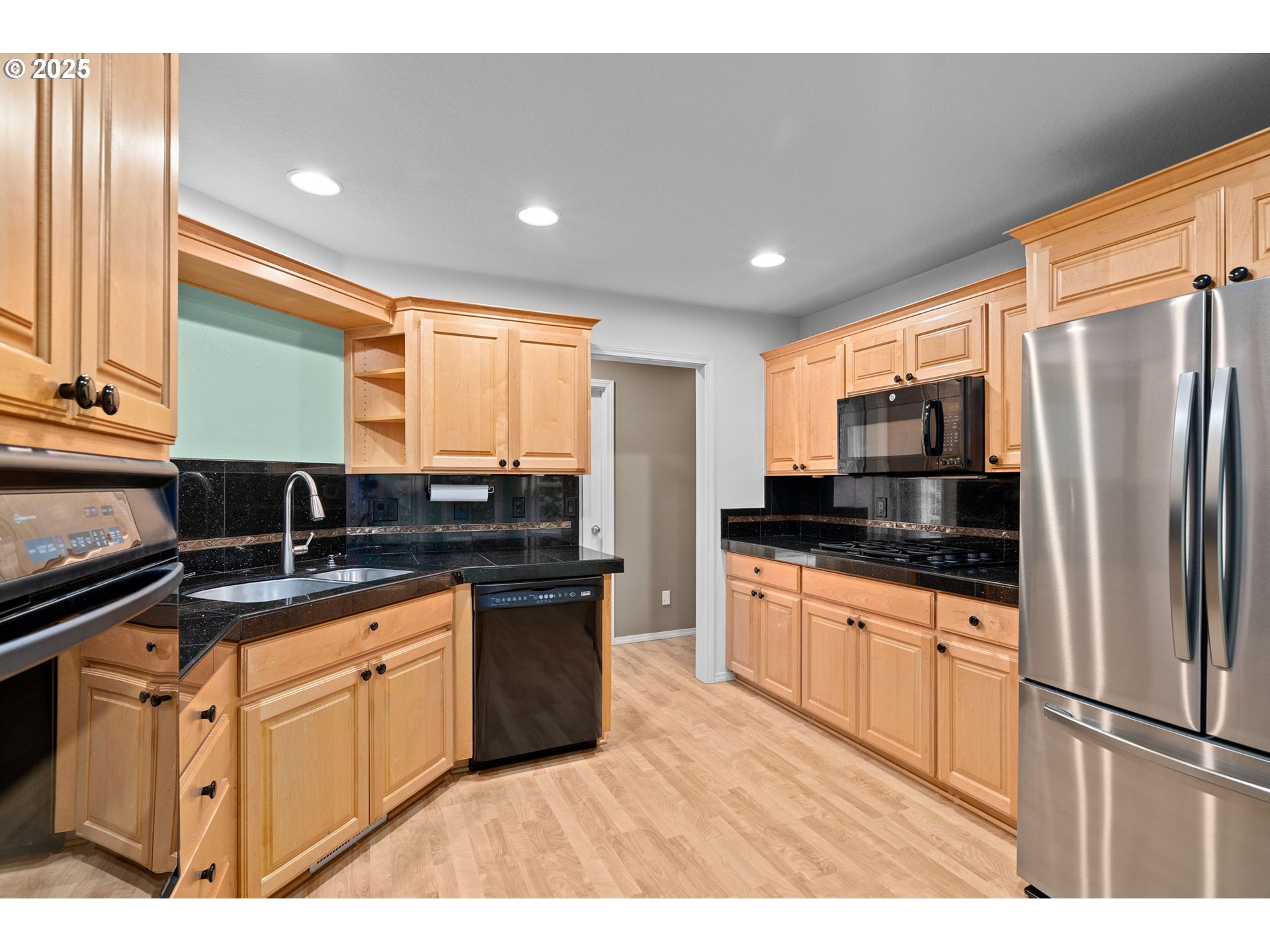 7550 SE LITTLE CREEK LN