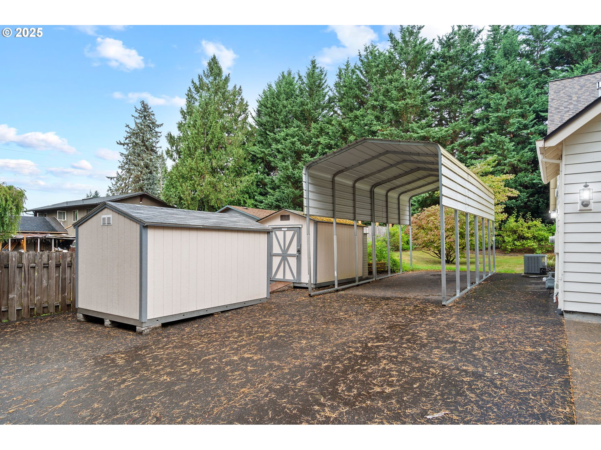 7550 SE LITTLE CREEK LN