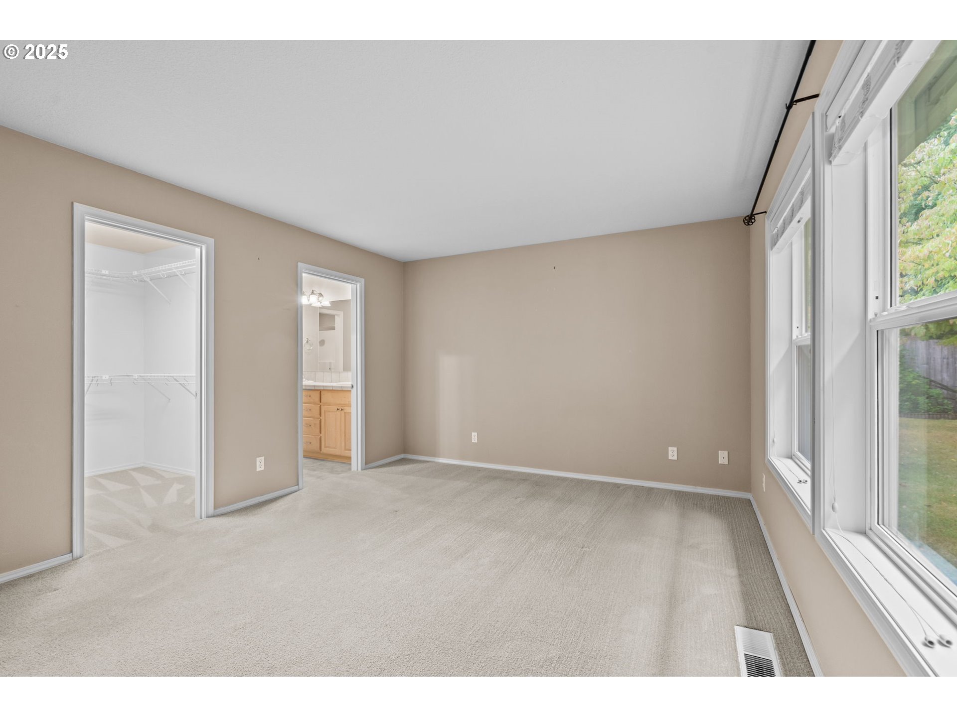 7550 SE LITTLE CREEK LN