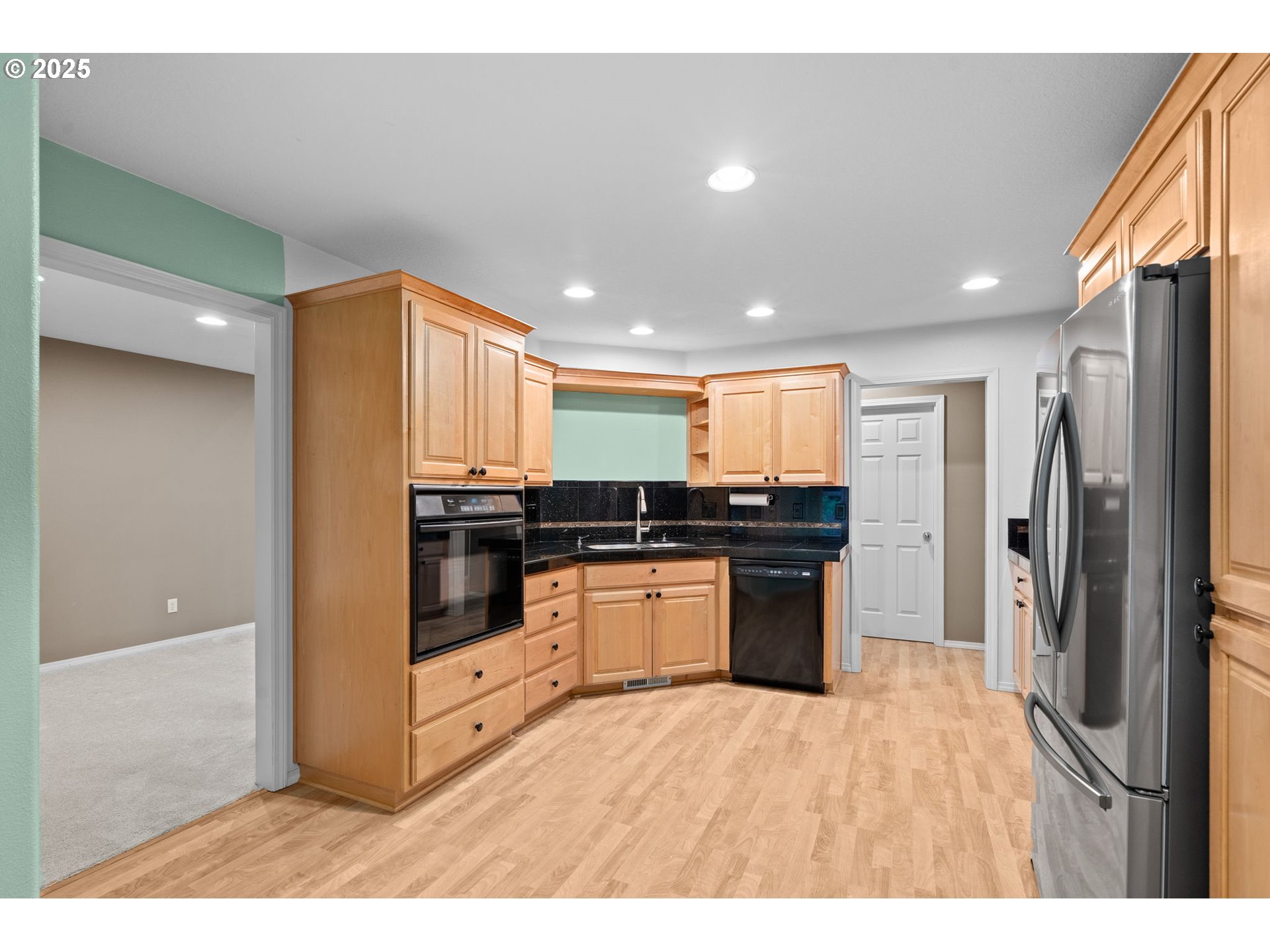 7550 SE LITTLE CREEK LN