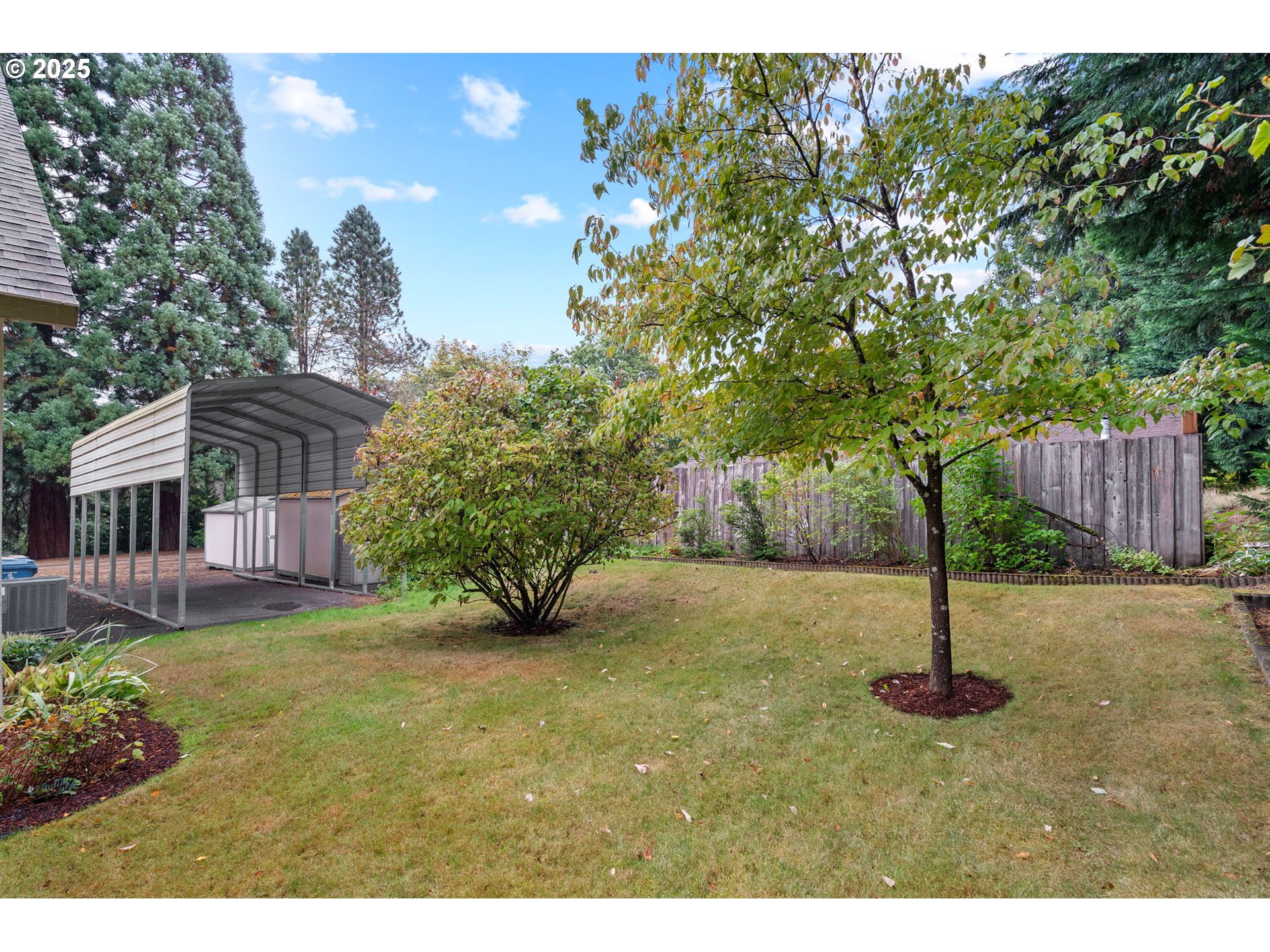 7550 SE LITTLE CREEK LN