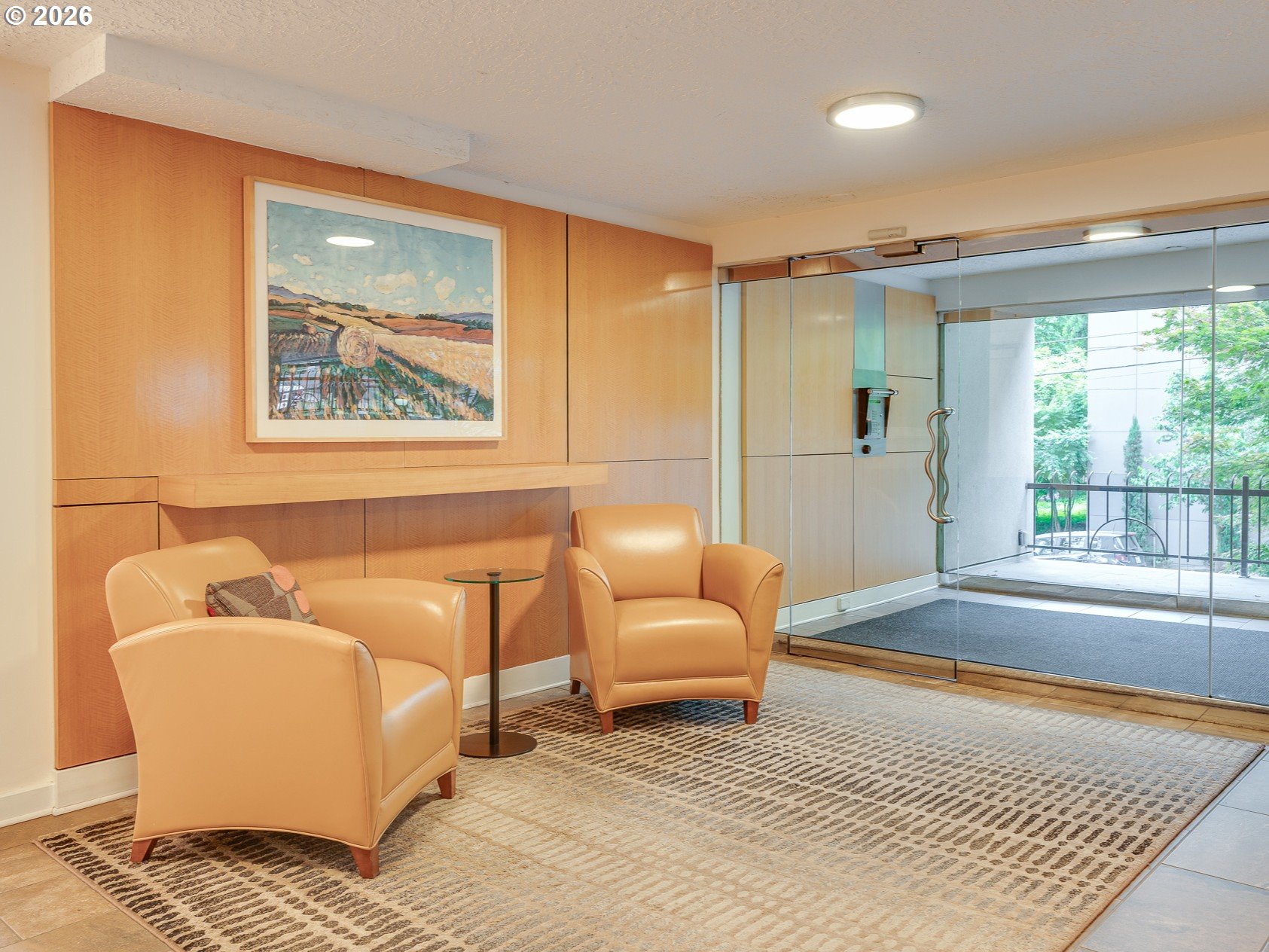 2211 SW PARK PL 102