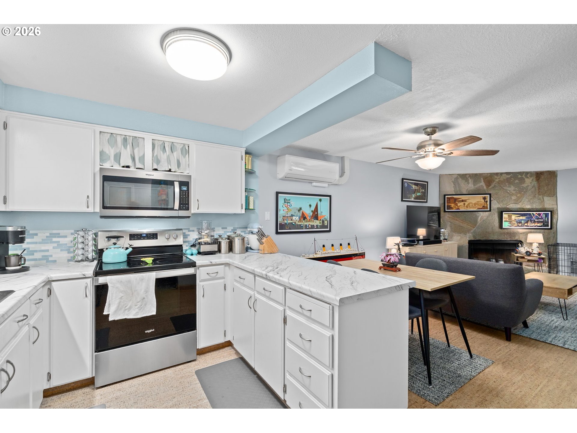 24066 NE TREEHILL DR