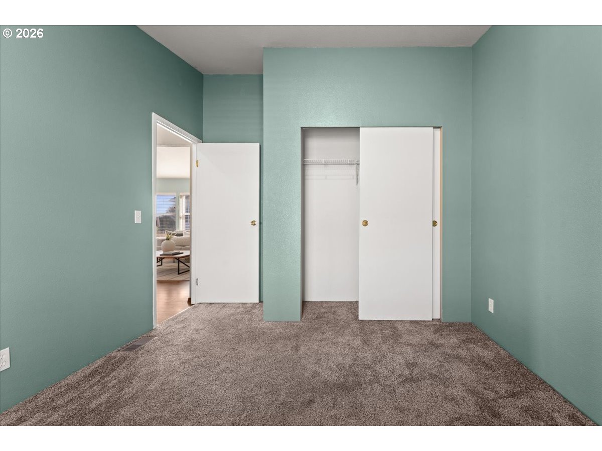 51374 SE Hoodview DR