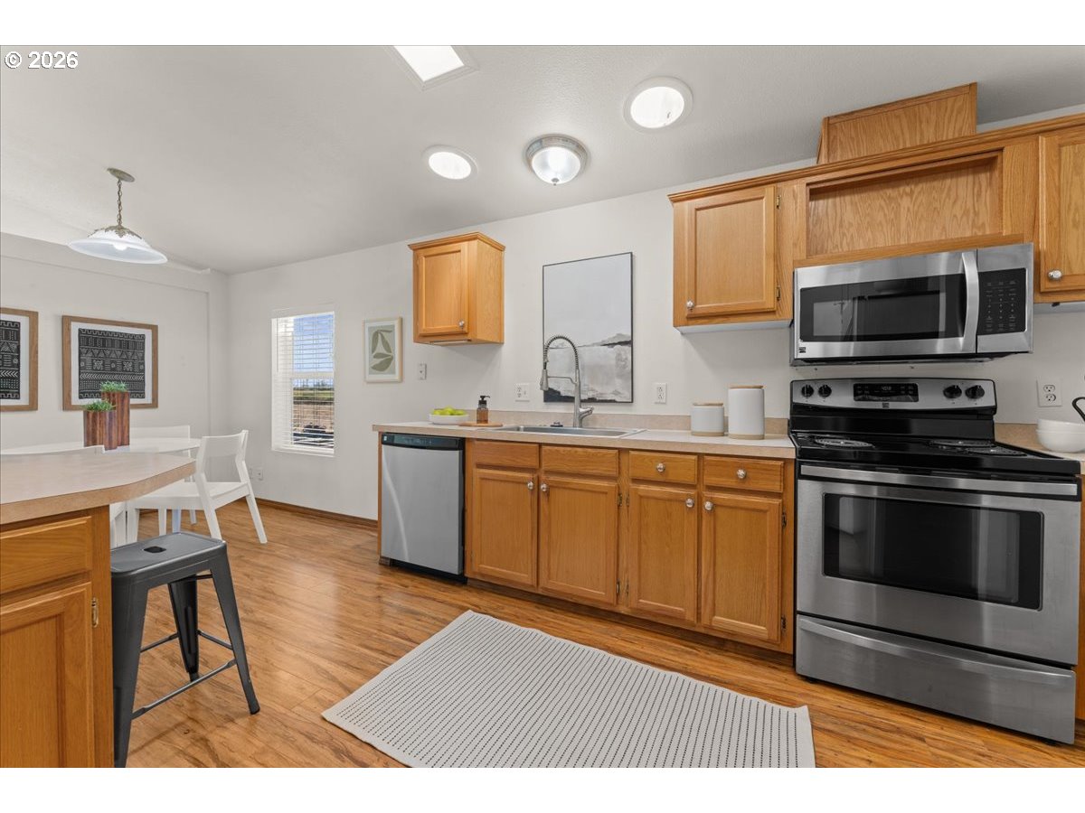 51374 SE Hoodview DR