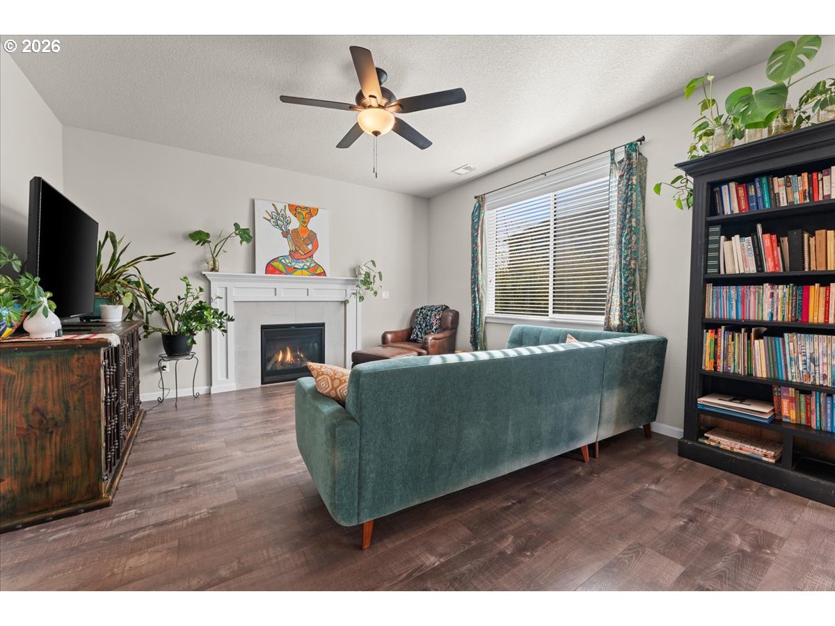 59551 EMERALD LOOP, St. Helens