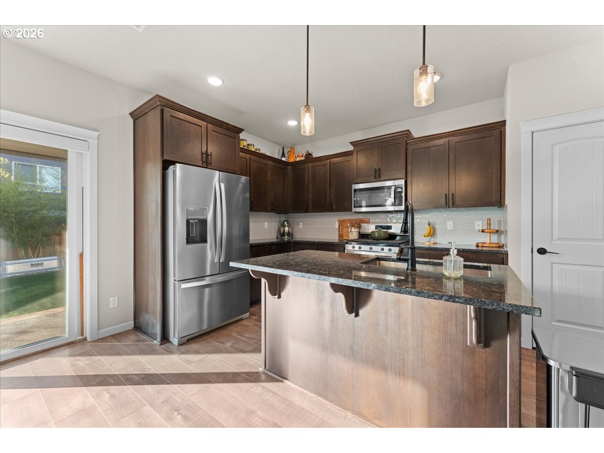 59551 EMERALD LOOP, St. Helens