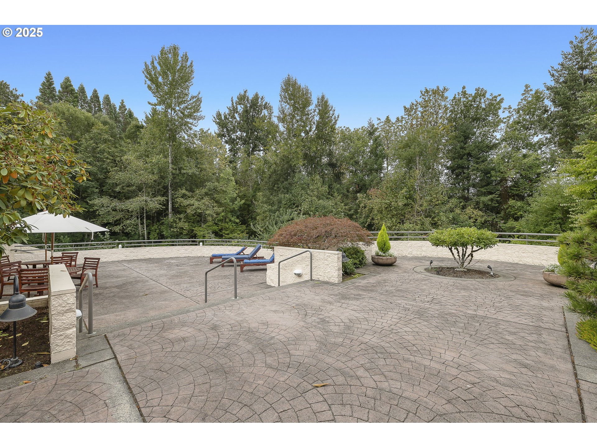 6665 W BURNSIDE RD 447