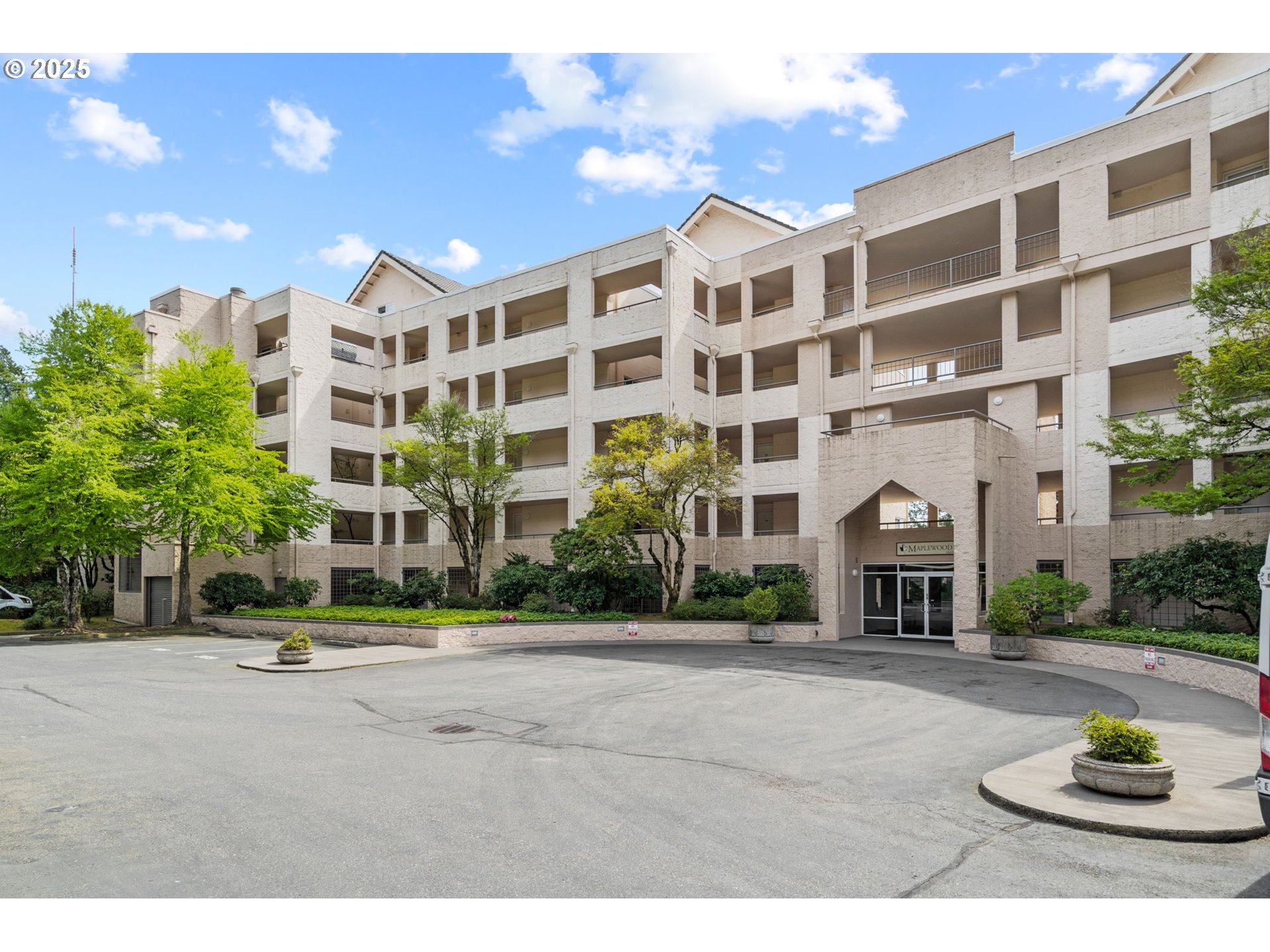 6665 W BURNSIDE RD 447