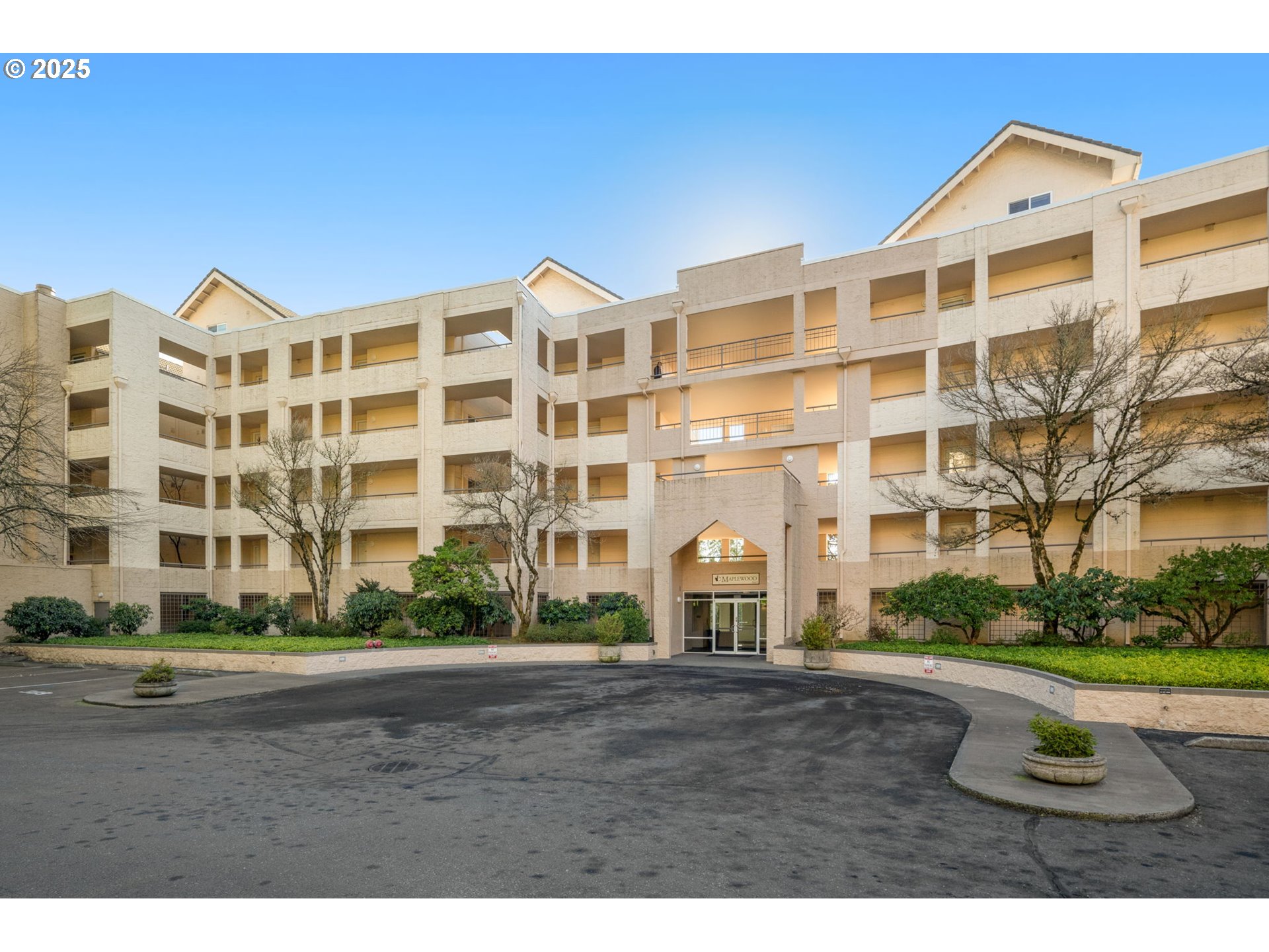 6665 W BURNSIDE RD 443