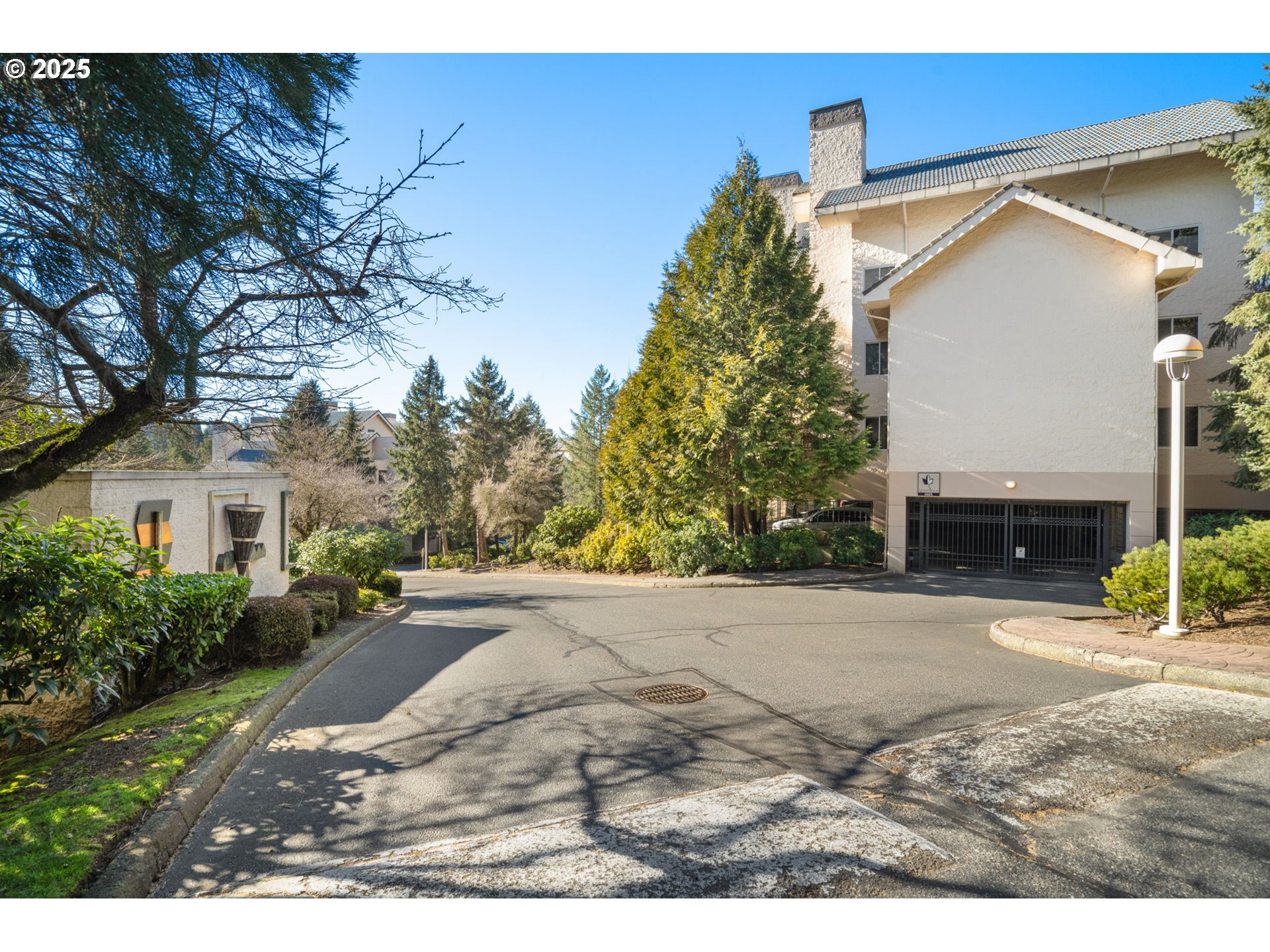 6665 W BURNSIDE RD 443