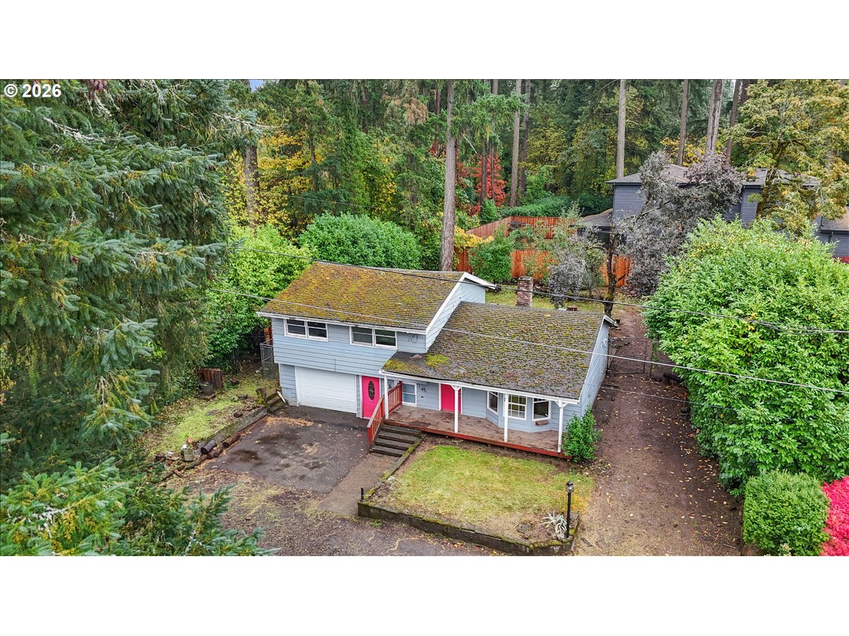 5822 ROCKWOOD CT