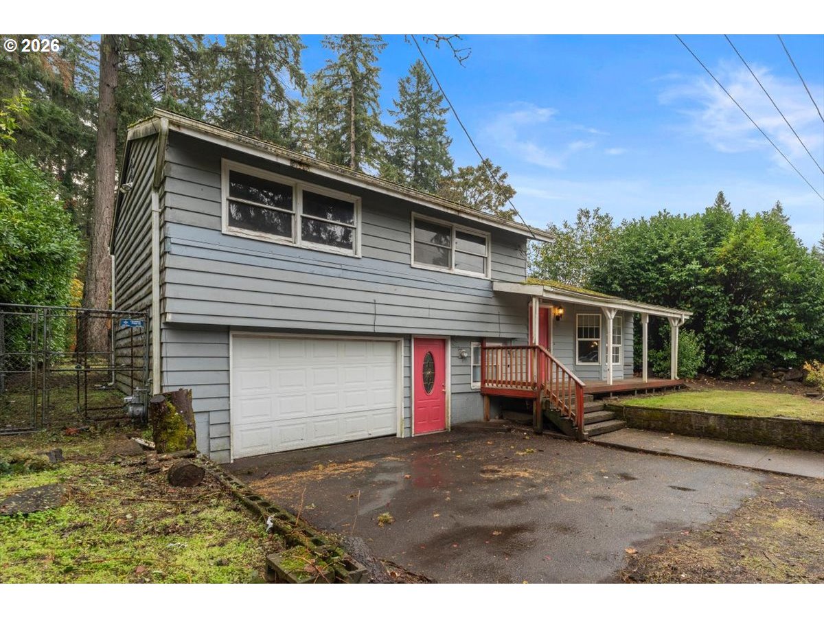 5822 ROCKWOOD CT