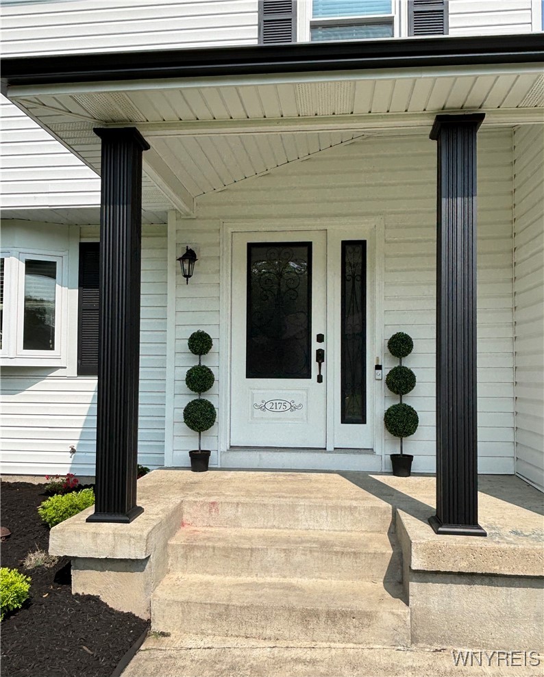 2175 Hobblebush Lane