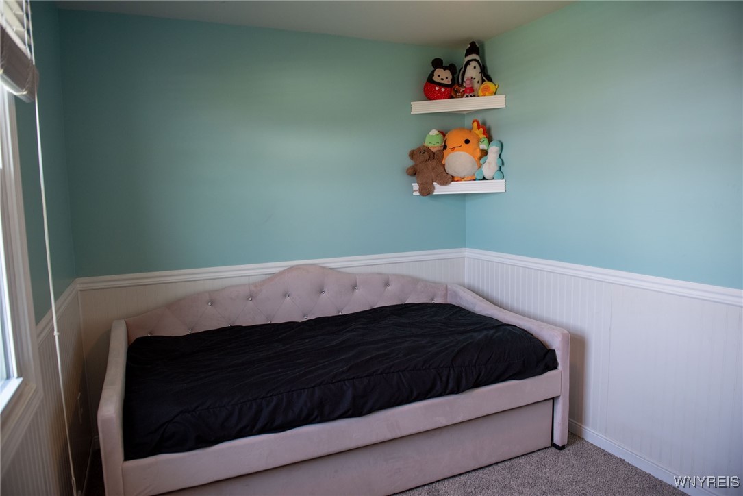 2175 Hobblebush Lane