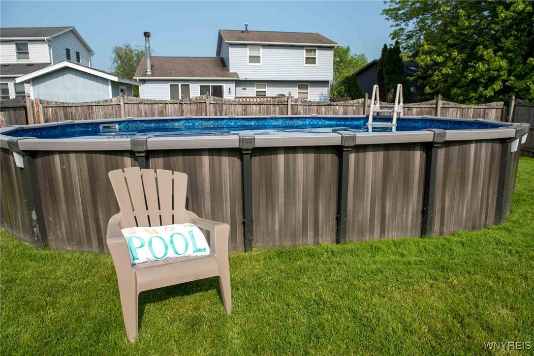 2175 Hobblebush Lane