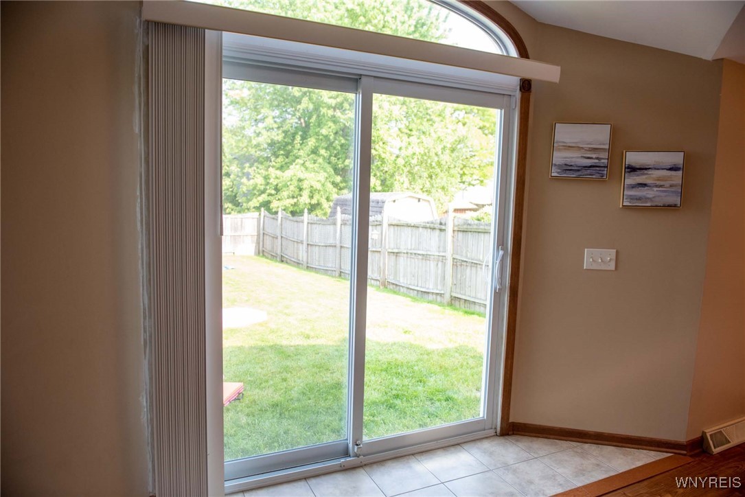 2175 Hobblebush Lane