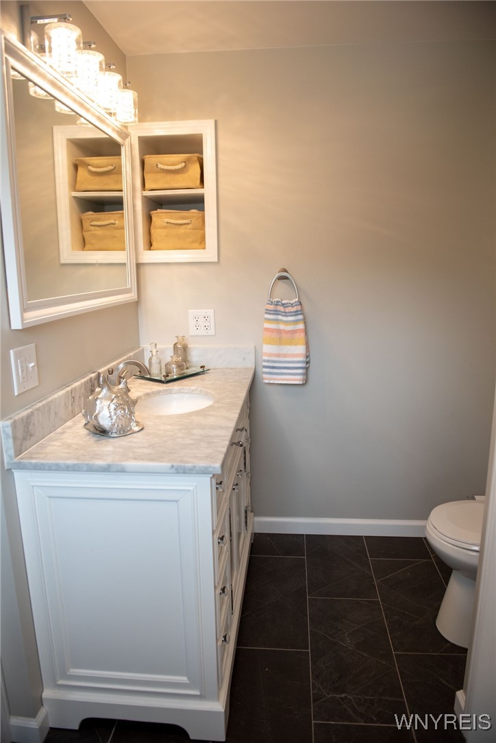 2175 Hobblebush Lane