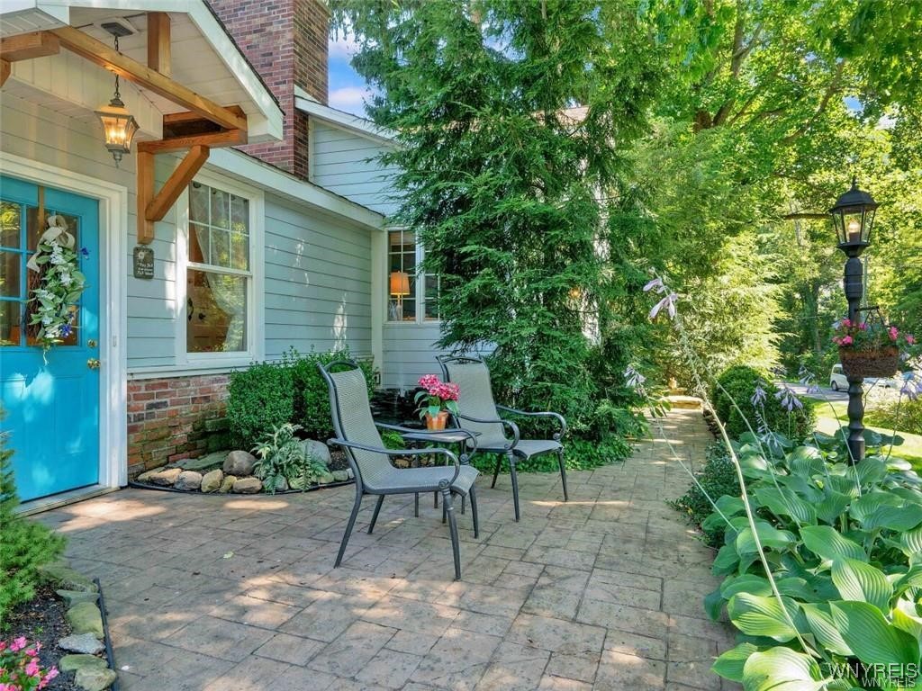 3714 Hampton Brook Drive